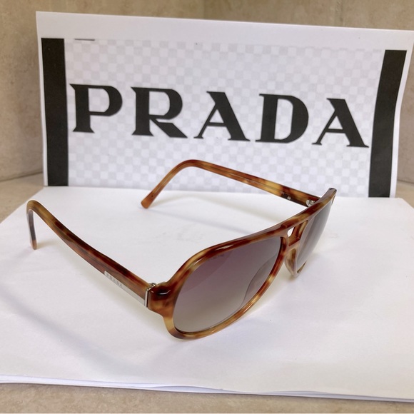 New Prada Aviator Plastic Tortoise brown Sunglasses. SPR02G 4BW-6S1 - Picture 8 of 16